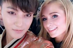 黄子韬的自拍照秀可爱 曝其与sm公司调解失败 