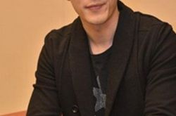 胡歌钟欣桐微博秀恩爱？ 被曝疑似在一起？ 