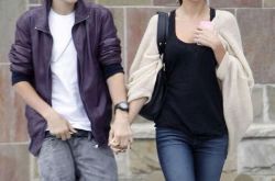 贾斯汀比伯赛琳娜热舞搞暧昧 两人疑似要复合 