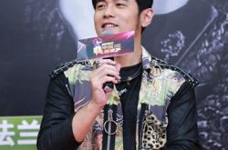 蒋敦豪爆冷拿冠军 我最爱的角色周杰伦赛后说投票不太准 