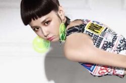 李博翔与邵雨微图片大放送 张立昂告白梦梦冲绳行感情升温 