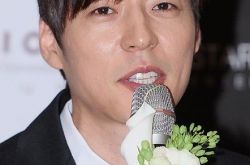 徐智锡婚礼照片唯美幸福 自曝与妻子一见钟情 