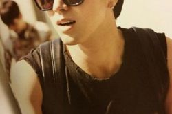 知道郑允浩什么时候退伍吗？ 粉丝们天天盼着允浩回归 