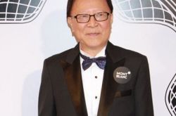 钟景辉旁白电视剧盘点 回顾演员导演制作人于一身的资深艺人 