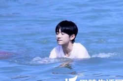 tfboys泳照呆萌可爱  新歌展现半熟少年迷人魅力 