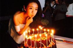 安以轩恋情曝光恋上富豪 胡歌微博沦陷成仙剑留守儿童