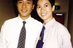 袁咏仪谈与张国荣床戏他技巧胜很多男人 靓靓北上拍剧开眼界 