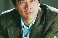 周里京现任妻子是谁？   他的前妻怎么被杀？ 