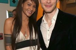 小k约瑟夫·摩根老婆是谁？ 年龄差距大让粉丝不能接受 