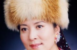 宗庸卓玛丈夫鲁茸泰星重病？ 妻子不离不弃照顾 