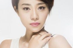 张龄心声音怎样？    演父母爱情感受深 想对父母道歉 