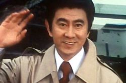 宇津井健加濑文惠再婚 却在当天去世 