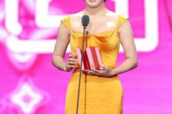 第29届韩国颁奖典礼歌手组合盛典 两股韩流巨星大PK 