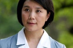 严晓频老公是冯国强吗  两人剧中“旧情复燃” 