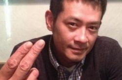 柯叔元离婚后和逸欣再爆同车幽会 《龙飞凤舞》被换角想走人 