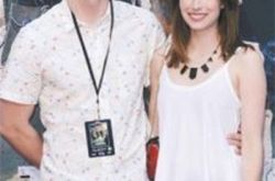 朱莉娅·罗伯茨的侄女施暴被捕 其美貌不输姑姑 