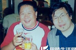 牛振华资料介绍 曾创作和表演百余部相声作品 