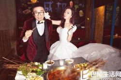 张靓颖婚纱照曝光 撸串打麻将成都风味儿十足