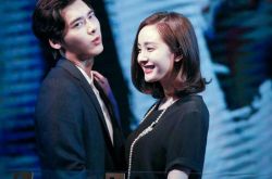 杨幂怀了李易峰的孩子？刘恺威假如真出轨谁的过错