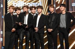 防弹少年团获公告牌音乐大奖 成亚洲唯一得奖团体