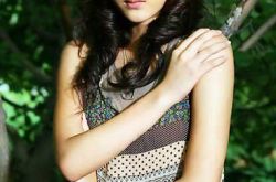 演员何杜娟的老公到底是谁？ 何杜娟余少群地下惊魂室