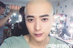 龙珠传奇小说剧情介绍 明珠谷卧底是雪倾城还是叶默声