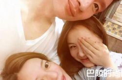 赵薇素颜合影孙悦夫妇 他们究竟是怎么认识的？