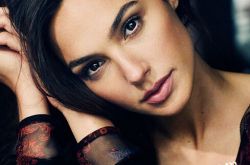 神奇女侠女主角 神奇女侠女主角叫什么|谁演的