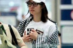 白百何出轨风波后近照发福 首次素颜露面竟完爆村姑