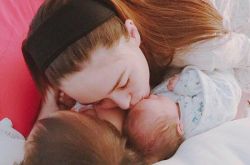 周杰伦二胎儿子照片曝光 昆凌二胎产子