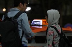 朴草娥竟为结婚退出AOA？与绯闻男友李锡镇约会被拍