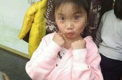 小悦悦不幸离世 小天使生前照片流出父母退回十万元捐款