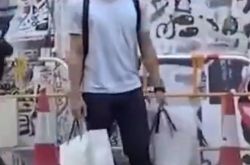 刘恺威香港低调购物 出轨风波后为复出做准备