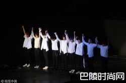 蔡徐坤招激光照射 粉丝微博爆怒