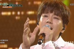 黄致列倒立飙高音 为新专辑《Be Myself》站台