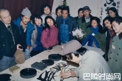 邓婕晒旧照是怎么回事？邓婕和张国立有孩子吗？