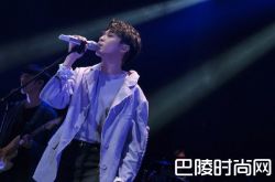 吴青峰以个人身份出道 发布新专辑