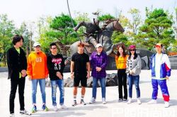 池锡辰痛失爸爸才4天 《RM》成员为了他延期录影