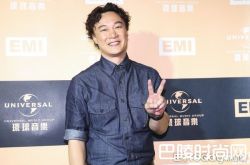 陈奕迅坦承拿金曲奖年度专辑很意外