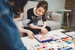 昆凌自创品牌JENDES曝光