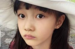 纪姿含父母是谁？爆颜值逆天家族基因强大