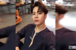 男团GOT7王嘉尔半夜送医 懊恼自己生病误事