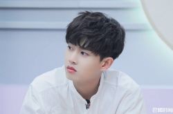 任嘉伦会说韩语吗？中韩造星计划成长起来的明星