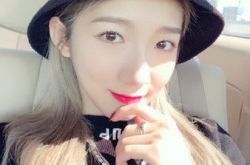 孟美岐清唱《崇拜》+《达尔文》 无修音歌声曝光！