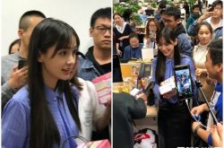 Angelababy惊喜现身办公室 素颜惊艳天人