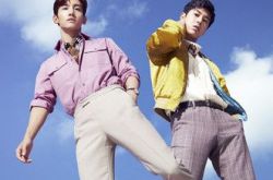 东方神起日本发展 全日文专辑《TOMORROW》发布