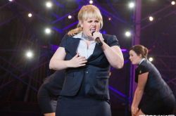 胖艾美复出和泰勒尬歌 加入音乐电影《猫》