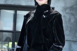 柯奂如使唤金钟视帝 激情床戏却遭删