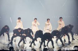 BTS演唱会体验应援文化 感动自己及未来