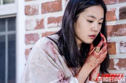 一年2座女新人奖 坏刑警李雪女演员介绍